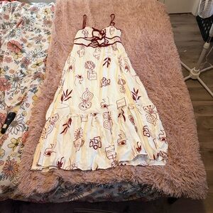 Blu Pepper White and Red Garment